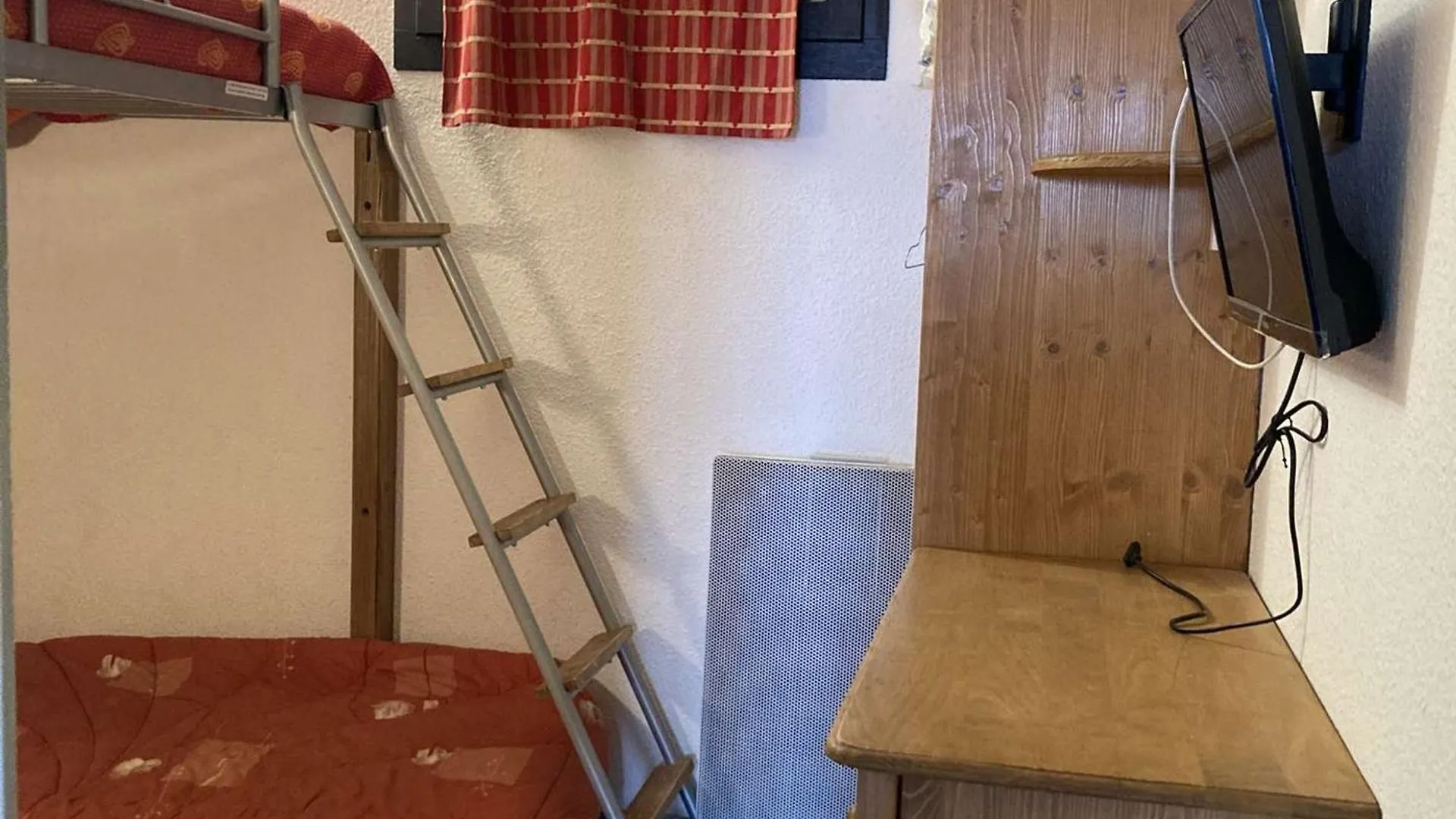 Apartment Appartement Cosy 4 Pers. Avec Balcon Sud, Proche Commerces Et Remontees, L'Alpe D'Huez - Fr-1-405-61