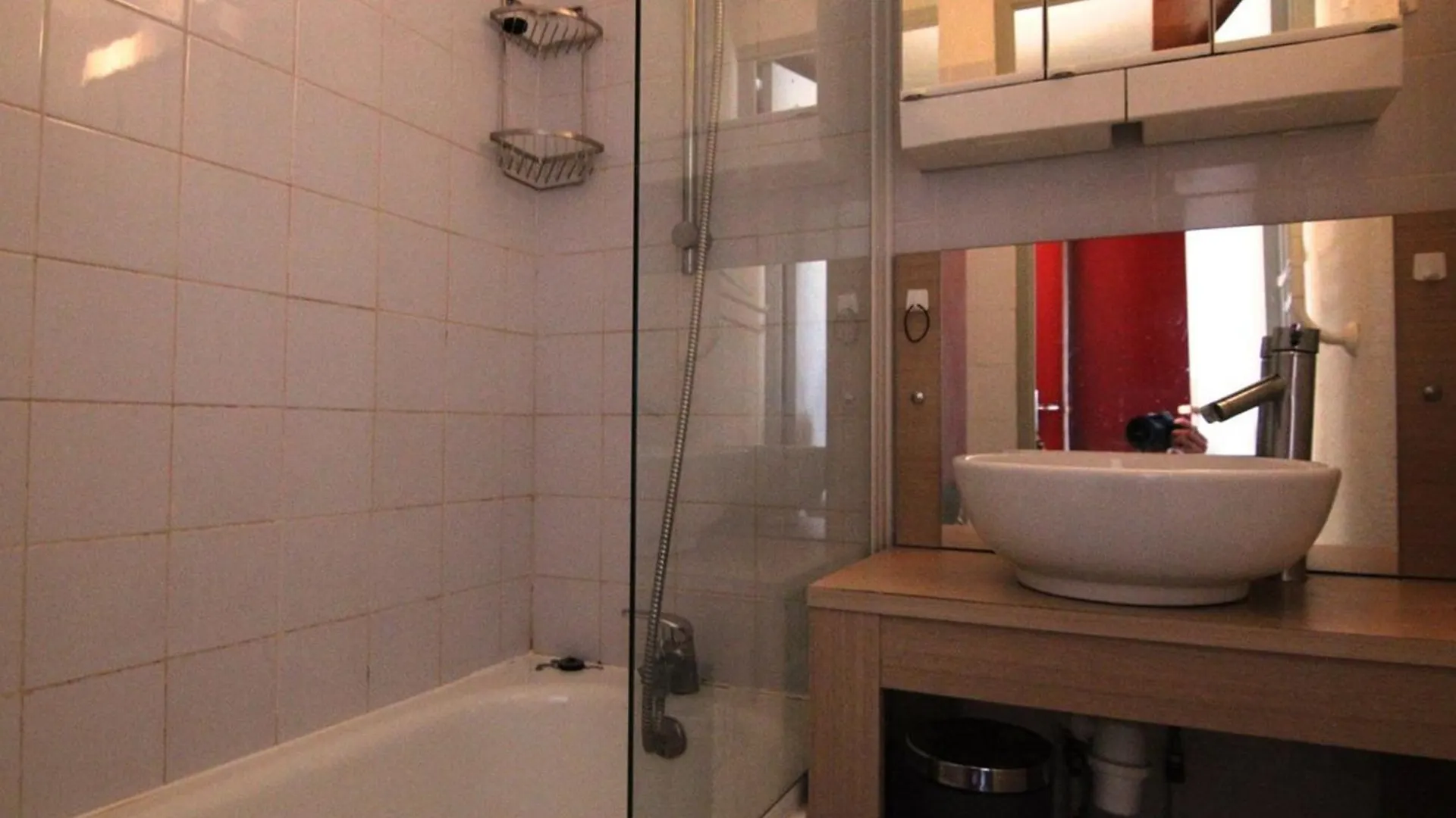 Appartement Cosy 4 Pers. Avec Balcon Sud, Proche Commerces Et Remontees, L'Alpe D'Huez - Fr-1-405-61 Apartment