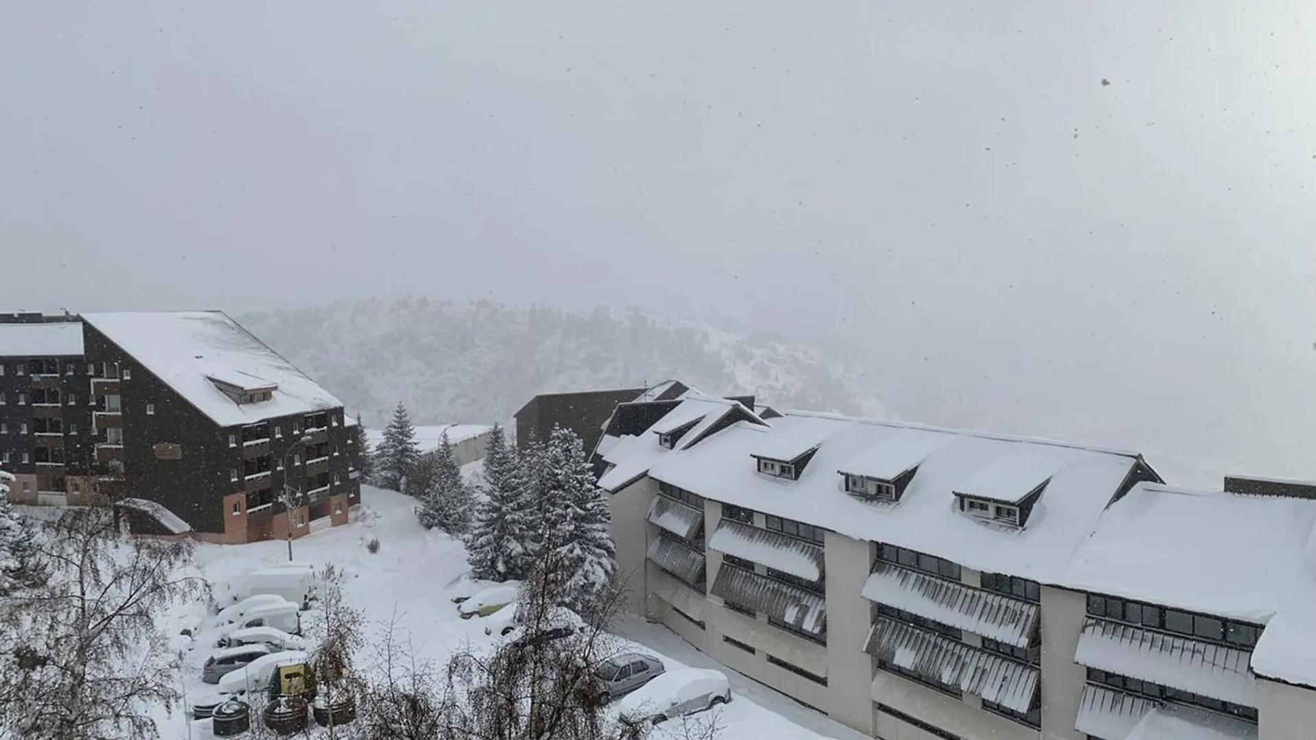 Apartment Appartement Cosy 4 Pers. Avec Balcon Sud, Proche Commerces Et Remontees, L'Alpe D'Huez - Fr-1-405-61