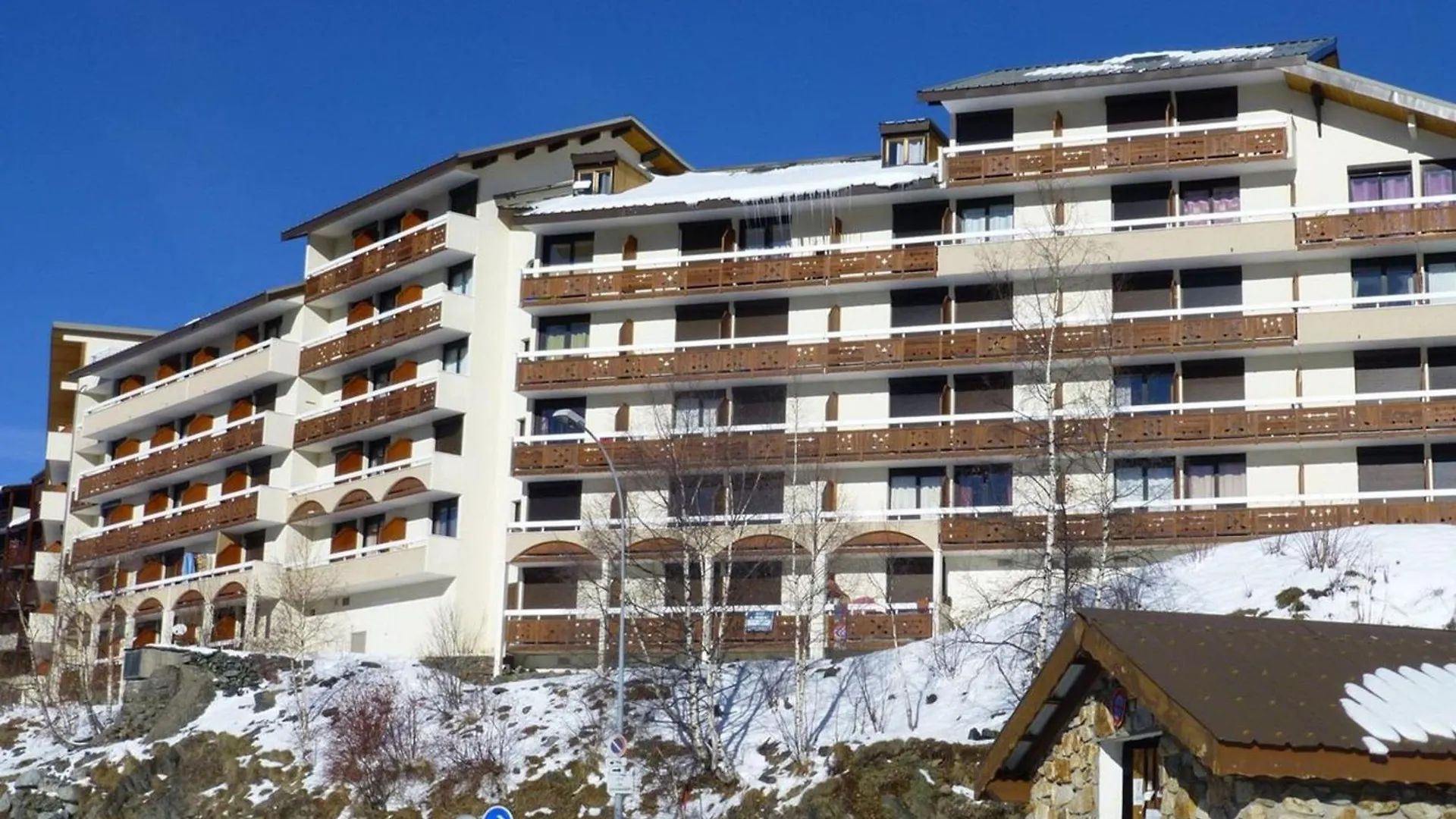 Appartement Cosy 4 Pers. Avec Balcon Sud, Proche Commerces Et Remontees, L'Alpe D'Huez - Fr-1-405-61 Apartment